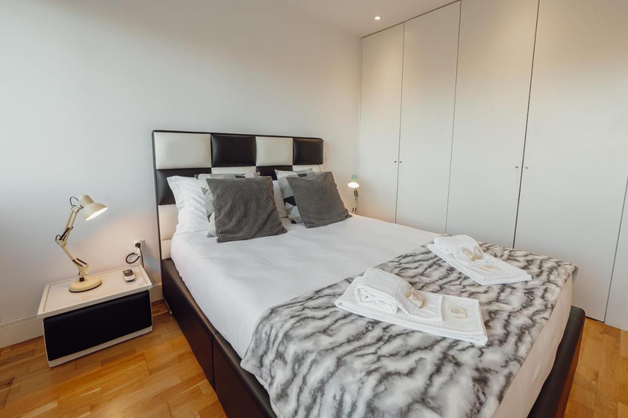 Downtown Stylish Apartment With Garage By Vacationy OOporto Exteriör bild