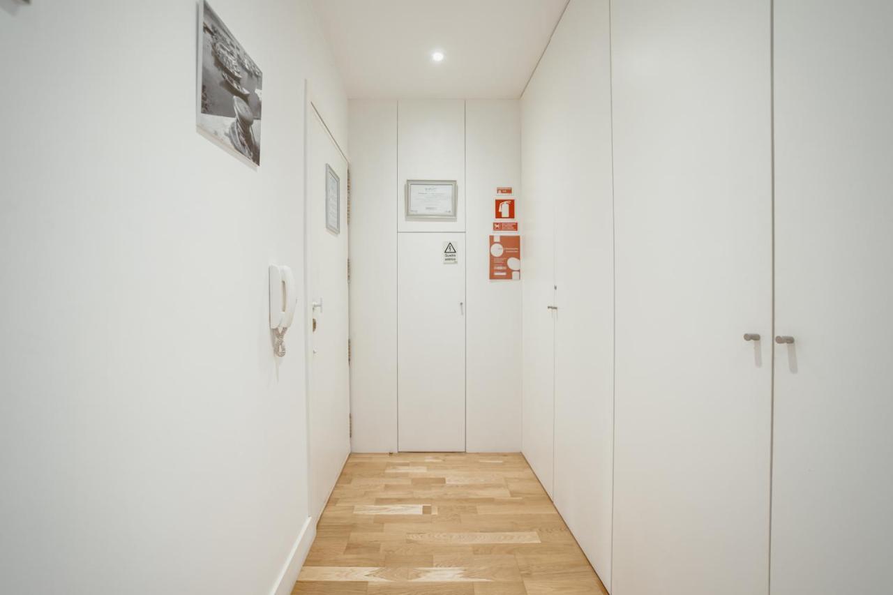 Downtown Stylish Apartment With Garage By Vacationy OOporto Exteriör bild