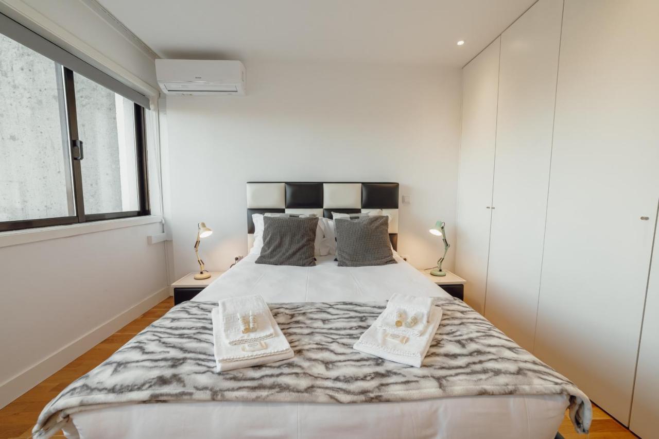 Downtown Stylish Apartment With Garage By Vacationy OOporto Exteriör bild
